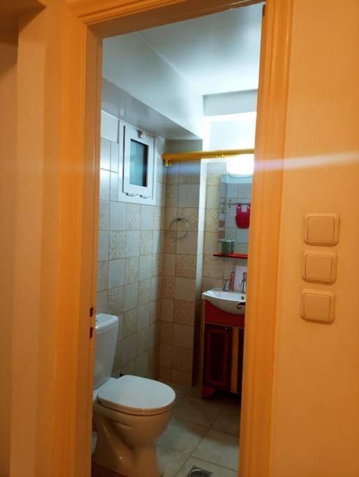 Romantic Apartment Ideal For Women! أثينا المظهر الخارجي الصورة