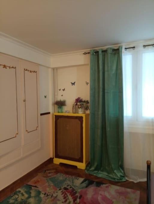 Romantic Apartment Ideal For Women! أثينا المظهر الخارجي الصورة
