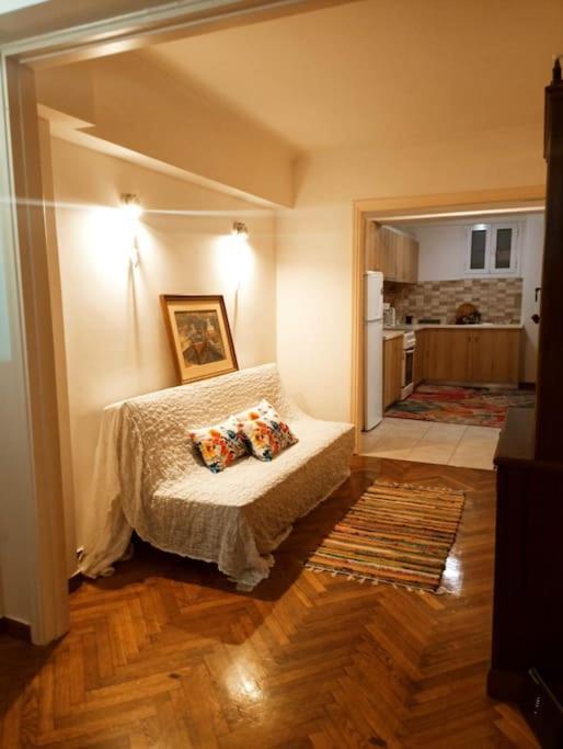 Romantic Apartment Ideal For Women! أثينا المظهر الخارجي الصورة
